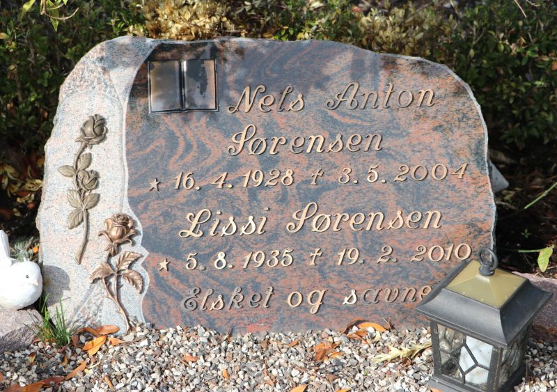 Lissi Soerensen.JPG